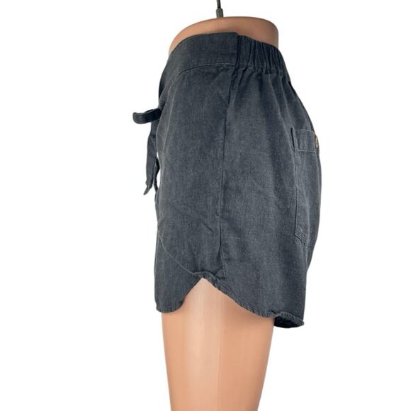 Patagonia Garden Island Women's Black High Waisted Tie Knot Mini Shorts Size M - Picture 2 of 5